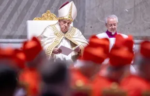 Papa Francisco durante a proclamação da bula do Jubileu 2025, perante os cardeais.