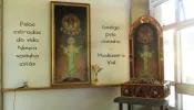 Espaço de espiritualidade com quadro de Nossa Senhora Medianeira é inaugurado na rodoviária de Santa Maria