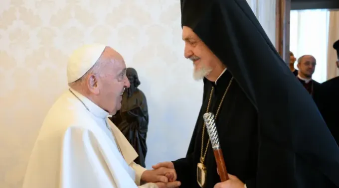 Fotografia da audiência no Vaticano em 28 de junho . ?? 