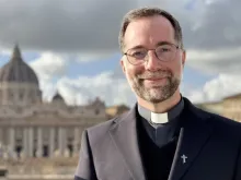 Padre Cristóbal Fones, novo diretor da Rede Mundial de Oração do Papa.