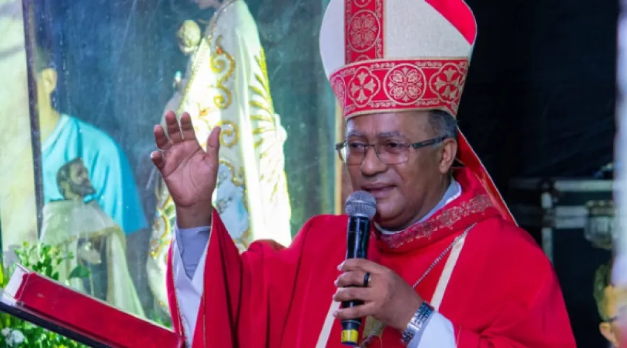 Novo Bispo Diocesano de Barra do Garças, Dom Paulo Renato, é