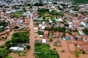 Mais de 260 famílias de Espinosa ficaram desalojadas depois das fortes chuvas no domingo, 12 de janeiro