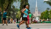 Ultramaratonista corre 105 km em 24 horas em prol de comunidade pró-vida