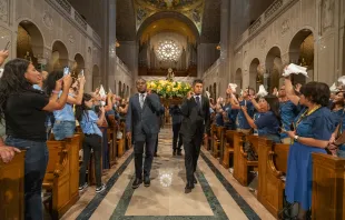 Missa de entronização de Nossa Senhora Aparecida na basílica do Santuário Nacional da Imaculada Conceição em Washington, DC.