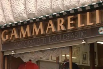 Ditta Annibale Gammarelli, alfaiataria eclesiástica em Roma.