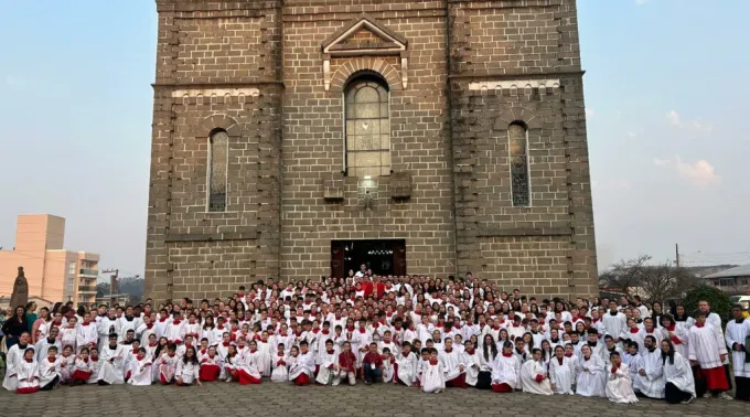 3º Encontro de Coroinhas e Acólitos da diocese de Lages (SC). ?? 