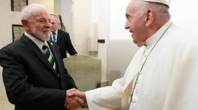 Lula e papa Francisco na cúpula do G7. ?? 