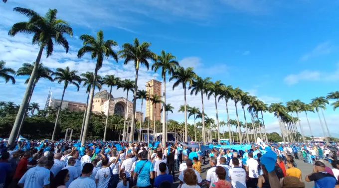 Participantes da Romaria do Terço dos Homens na missa do Santuário Nacional Aparecida 2024. ?? 