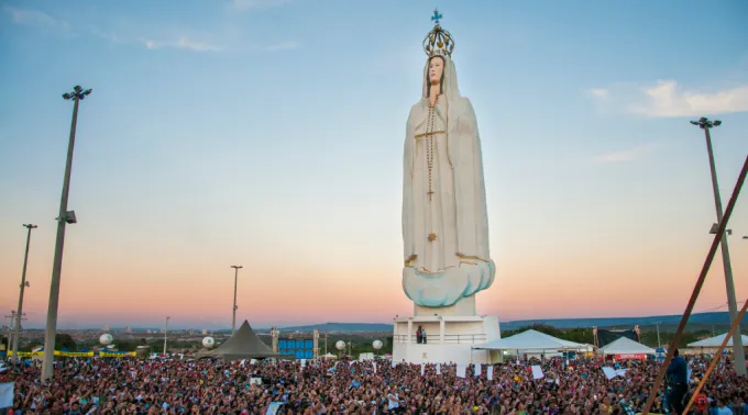 Monumento de Nossa Senhora de Fátima no Crato (CE)