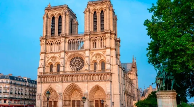 Catedral de Notre Dame em Paris. ?? 