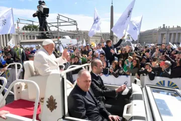 Papa Francisco durante evento com membros da Ação Católica