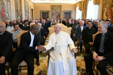 Papa Francisco com os sacerdotes do Sagrado Coração de Jesus em 27 de junho.