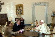 Papa Francisco conversou com o governador do Espírito Santo, Renato Casagrande durante uma audiência privada no sábado (9), no Vaticano