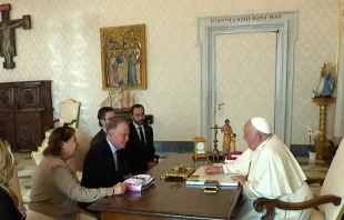 Papa Francisco conversou com o governador do Espírito Santo, Renato Casagrande durante uma audiência privada no sábado (9), no Vaticano