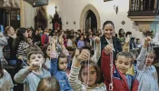 Crianças de todo o mundo rezam o terço pela paz em campanha da Fundação ACN