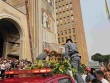 Chegada das relíquias de santa Teresinha ao santuário de Aparecida