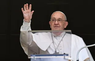 Papa Francisco rezou hoje (5) no Regina Caeli “pelas populações do Estado do Rio Grande do Sul”, que foram “atingidas por grandes inundações”