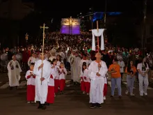 Procissão luminosa da Romaria de Monsenhor João Benvegnú