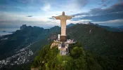 No primeiro Dia Nacional do Rosário Brasil será consagrado a Nossa Senhora Aparecida ao pé do Cristo Redentor