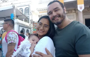 Taise e Glauber com o filho Glauber Maia Filho