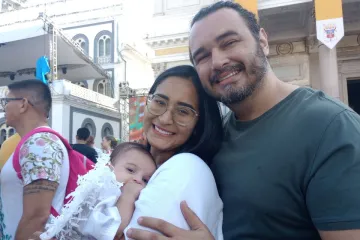 Taise e Glauber com o filho Glauber Maia Filho