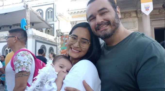 Taise e Glauber com o filho Glauber Maia Filho