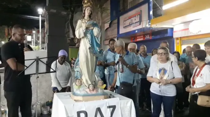 Terço mariano pela paz no Estado do Rio de Janeiro