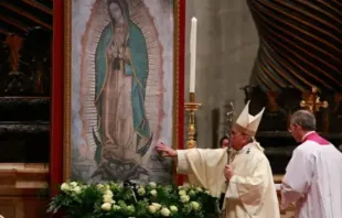 Francisco e Nossa Senhora de Guadalupe.