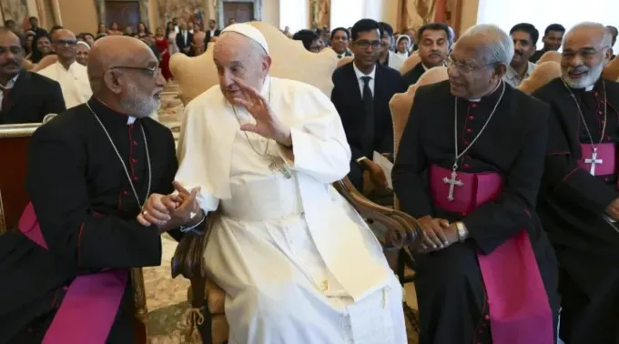 Papa Francisco e membros da Igreja Siro-Malabar ?? 
