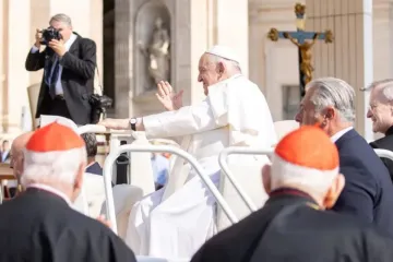 Papa Francisco hoje na praça de São Pedro