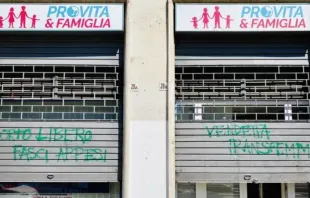 Esse é o terceiro ataque ao edifício-sede da associação italiana pró-vida Pro Vita & Famiglia em pouco mais de um mês.