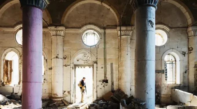 Igreja destruída em combate ao  Estado Islâmico ?? 