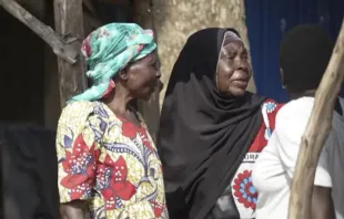Mulheres no Quênia, onde a Igreja tem um projeto para lutar contra a poligamia.