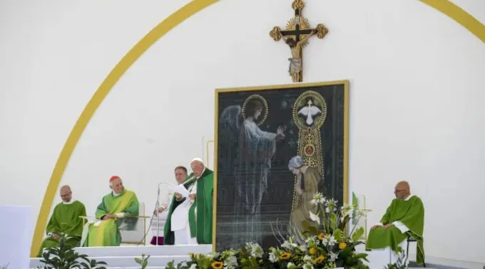 Papa Francisco celebra missa hoje em Trieste ?? 