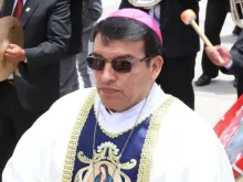 Dom Ciro Quispe López, bispo-prelado de Juli, Peru, em sua ordenação episcopal em 2018.