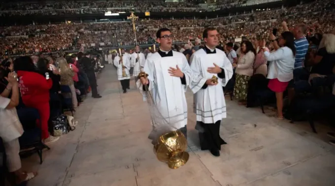 Congresso Eucarístico Nacional em Indianápolis ?? 