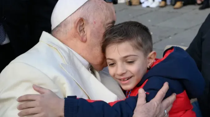 Papa Francisco durante audiência geral ?? 