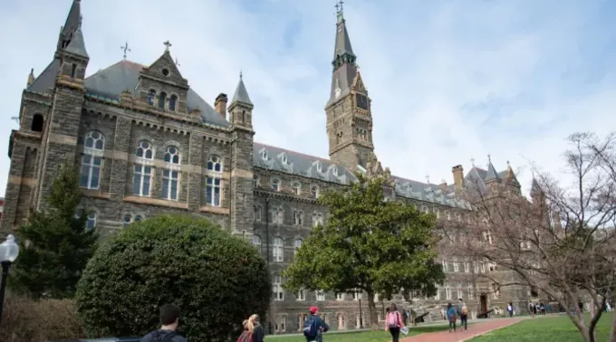 Universidade de Georgetown ?? 