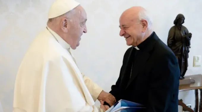 Papa Francisco recebe dom Vincenzo Paglia. ?? 