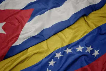 Bandeiras de Cuba e Venezuela