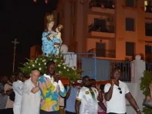 A procissão de “Nossa Senhora de Trapani” em La Goulette, Túnis, Tunísia, em 15 de agosto de 2024. |