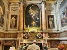 Papa Francisco visita basílica de Santo Agostinho em Roma.