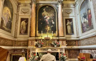 Papa Francisco visita basílica de Santo Agostinho em Roma.