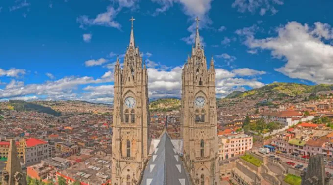 Basílica do Voto Nacional ?? 