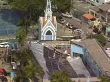 Santuário de Nossa Senhora da Conceição em Recife (PE) depois de teto do santuário desabar hoje (30).