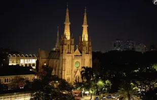 Catedral de Nossa Senhora da Assunção em Jacarta, Indonésia.