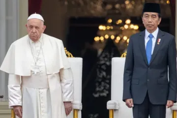 Papa Francisco e Joko Widodo em Jacarta