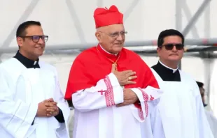 Cardeal Baltazar Porras, enviado do papa, momentos antes da missa de abertura do 53º Congresso Eucarístico Internacional no domingo (8) em Quito, Equador.