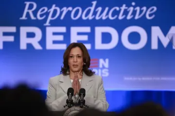 Kamala Harris fala sobre lei que proíbe o aborto na Flórida até seis semanas de gestação