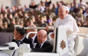 Papa Francisco hoje (18) em audiência geral no Vaticano.